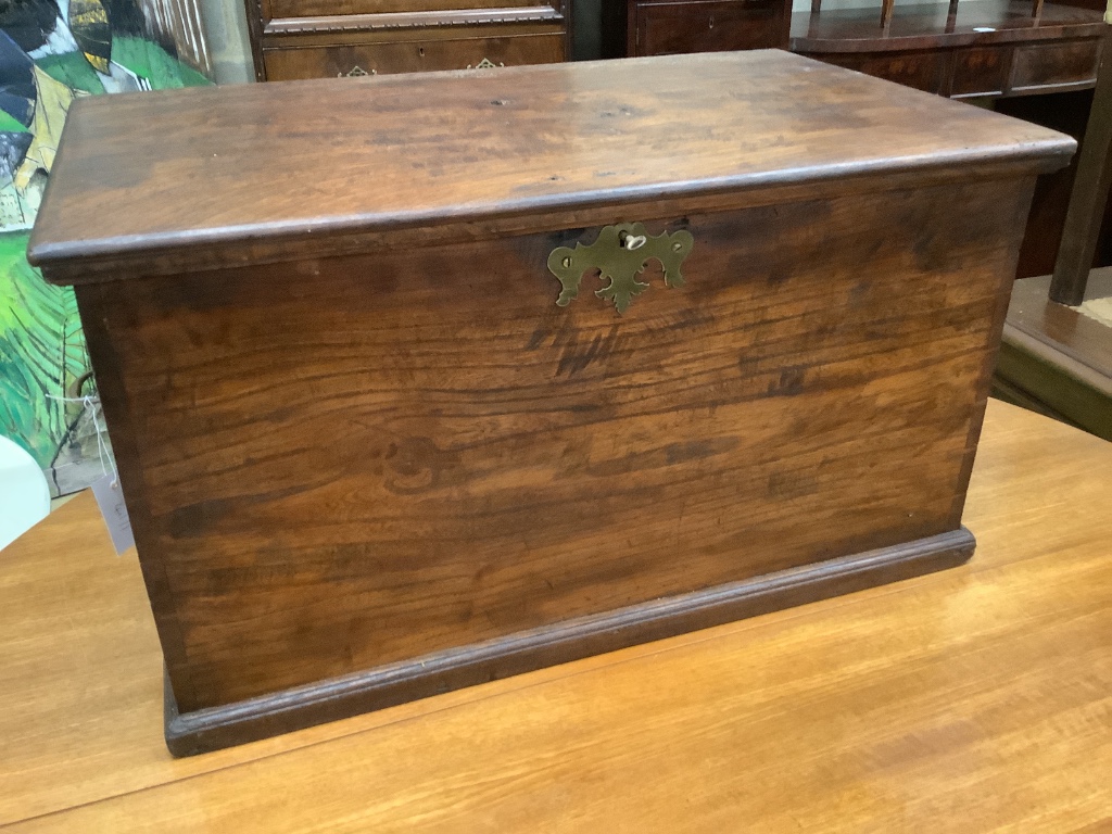 An early 19th century elm trunk, width 68cm depth 43cm height 37cm